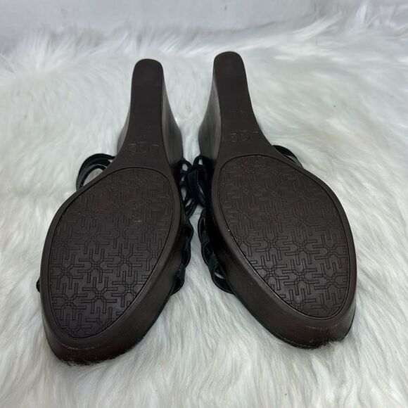 UGG Mattie Black Leather Platform Clogs Mules Sz 9.5 - Picture 7 of 8